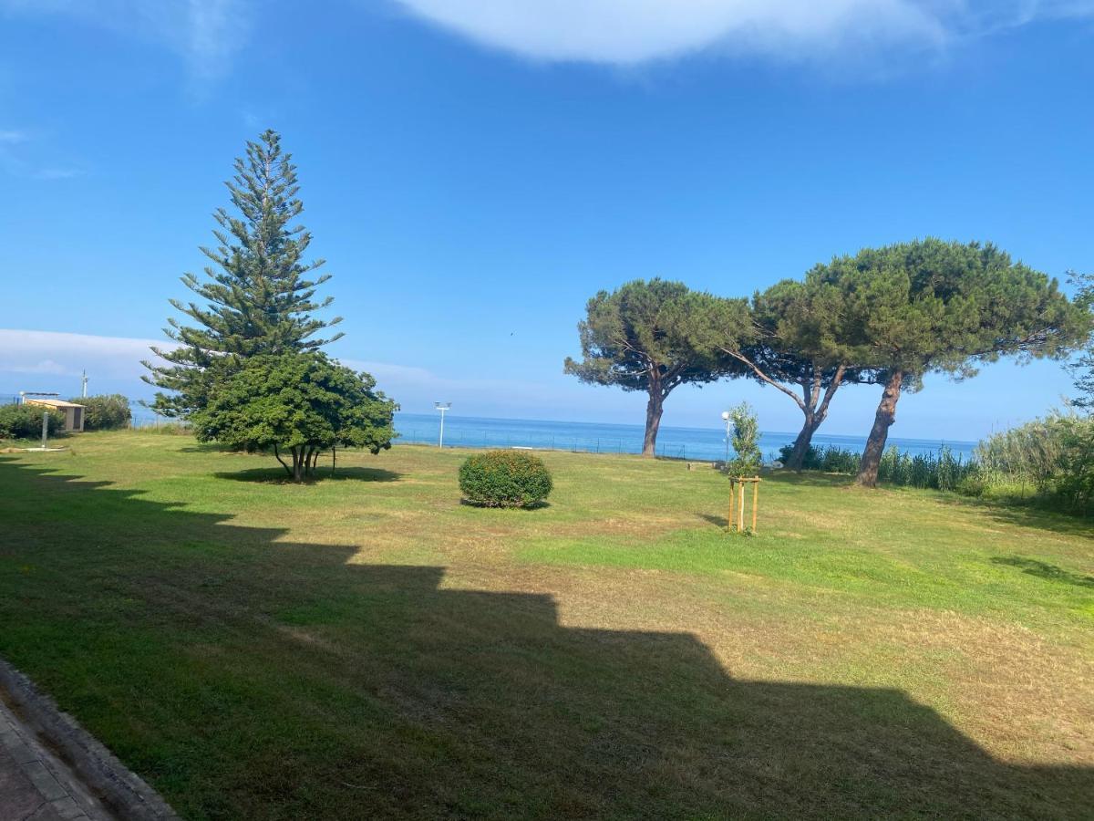 Appartement N 216 Moriani Plage Santa-Lucia-di-Moriani Eksteriør bilde